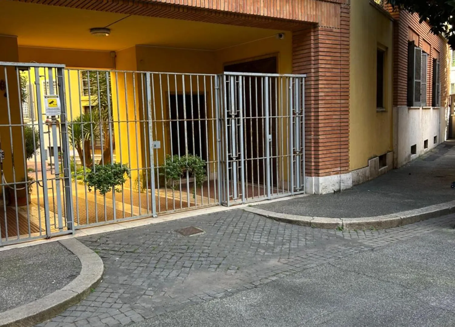 Erica'S Guest House - View Of Rome Apartment